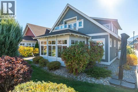 Back green space and privacy shrubs at 2450 Radio Tower Road Unit# 70, Oliver Rural