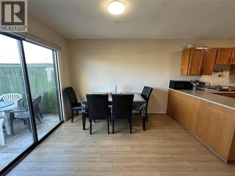 Photo 10 of 6370 Park Drive Unit# 11, Oliver