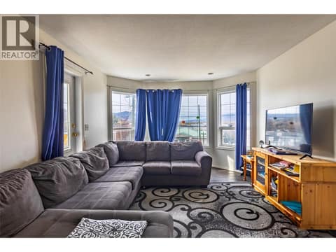 Photo 5 of 1659 Valleyview Drive, Valleyview, Kamloops