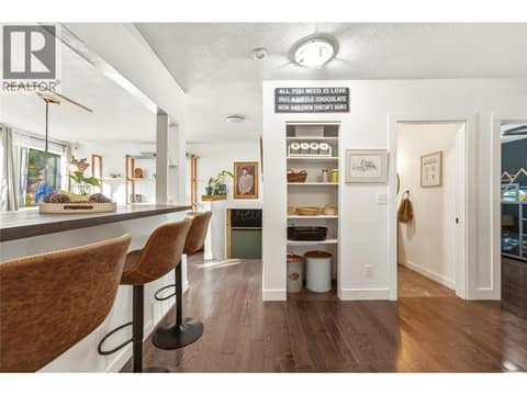 Photo 15 of 2140 Rosedale Avenue, Armstrong/ Spall.