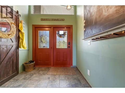 Photo 3 of 2140 Rosedale Avenue, Armstrong/ Spall.