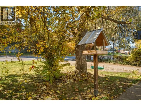 Photo 46 of 2140 Rosedale Avenue, Armstrong/ Spall.
