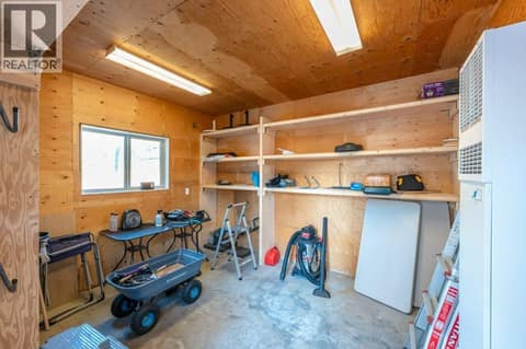 Workshop at 1124 Fairview Road, Oliver